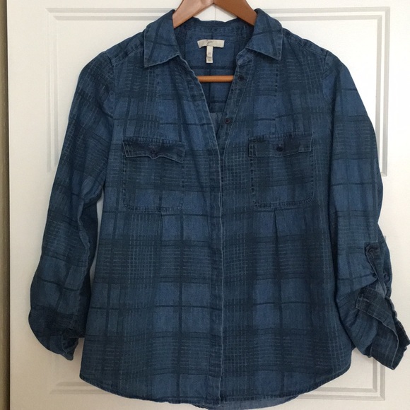 Joie Tops - Joie denim button grin blouse XS